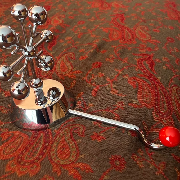 Holdeverything Christmas Stocking Holder Silver & Red Heavy Like New! - Picture 3 of 11